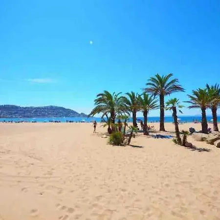 2 Avec 3 Piscines Et Parking Gratuit