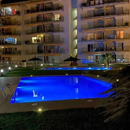 2 Avec 3 Piscines Et Parking Gratuit Apartment *