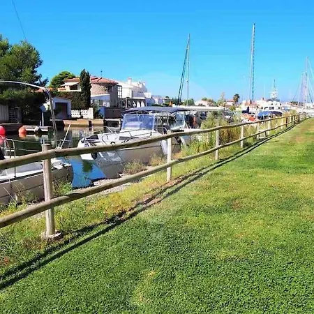 2 Avec 3 Piscines Et Parking Gratuit * Rosas